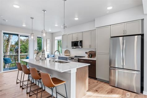 14424 Madison Way Lynnwood WA 98087