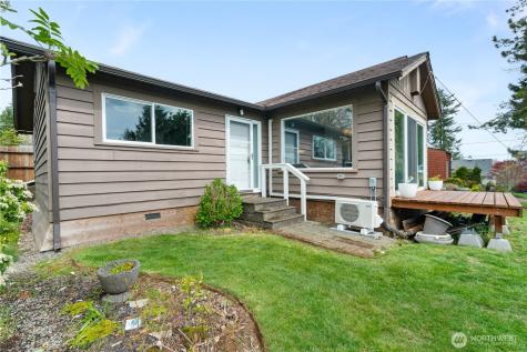 819 Conger Street Aberdeen WA 98520