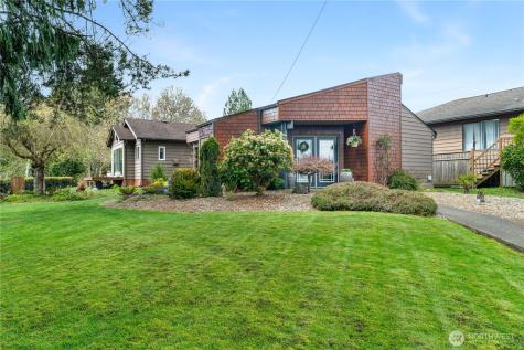 819 Conger Street Aberdeen WA 98520