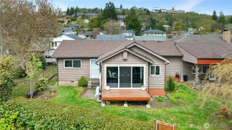 819 Conger Street Aberdeen WA 98520