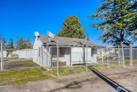 3817 94th Street SW Lakewood WA 98499