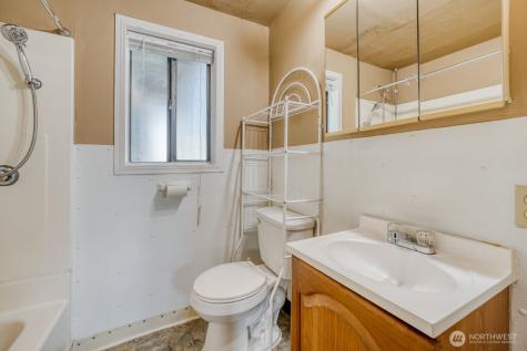 3817 94th Street SW Lakewood WA 98499