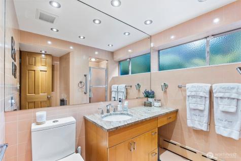 432 Scenic Way Kent WA 98030