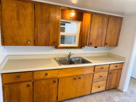 814 E 2nd Street Port Angeles WA 98362