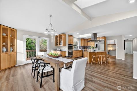 6730 NE 202nd Street Kenmore WA 98028