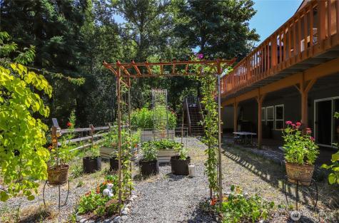 6730 NE 202nd Street Kenmore WA 98028