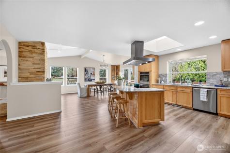 6730 NE 202nd Street Kenmore WA 98028