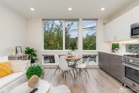 437 NE 73rd Street Seattle WA 98115