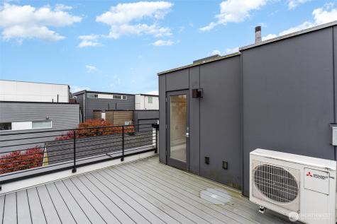 437 NE 73rd Street Seattle WA 98115