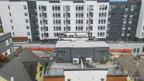 437 NE 73rd Street Seattle WA 98115