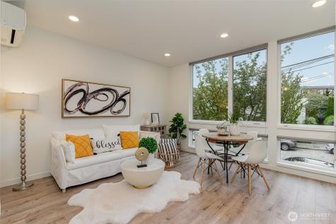 437 NE 73rd Street Seattle WA 98115