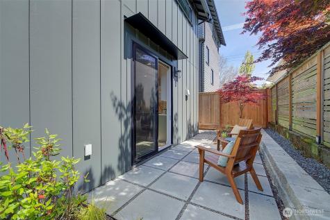8319 25th Avenue NW Seattle WA 98117