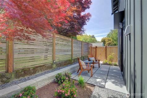 8319 25th Avenue NW Seattle WA 98117