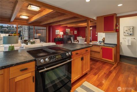 2339 Fairview Avenue E Seattle WA 98102