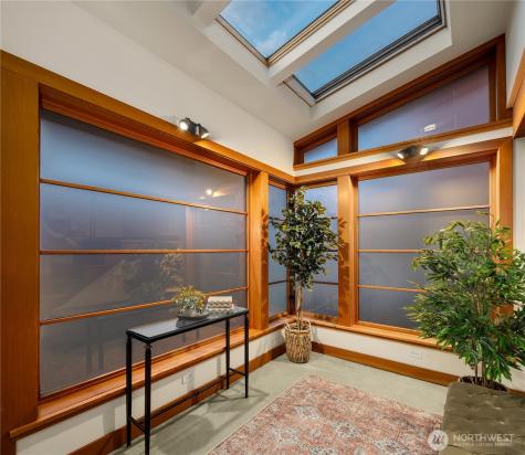 2339 Fairview Avenue E Seattle WA 98102