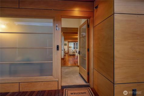 2339 Fairview Avenue E Seattle WA 98102