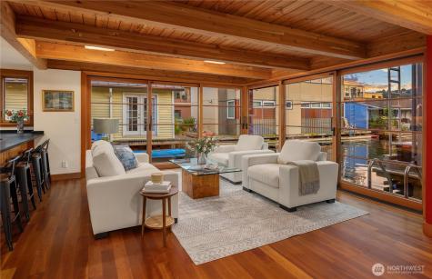 2339 Fairview Avenue E Seattle WA 98102
