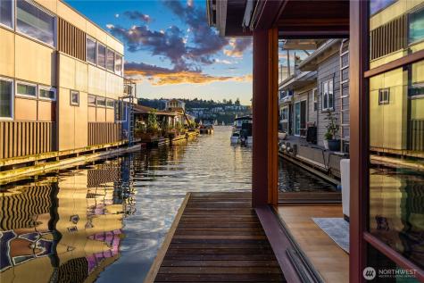 2339 Fairview Avenue E Seattle WA 98102