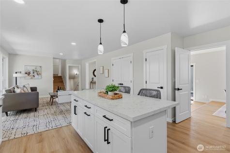 8613 4th Place SE Everett WA 98208