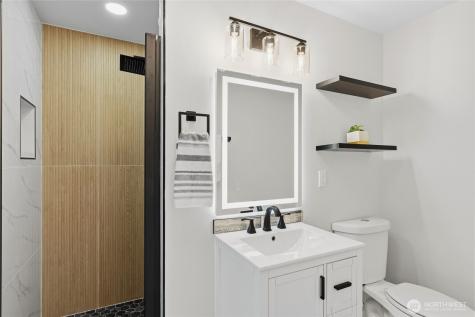 8613 4th Place SE Everett WA 98208