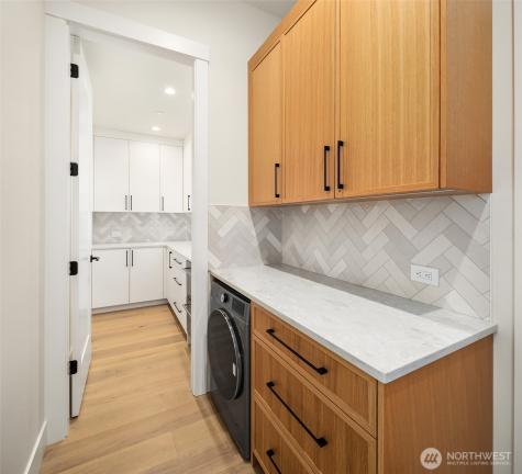 12554 SE 52nd Street Bellevue WA 98006