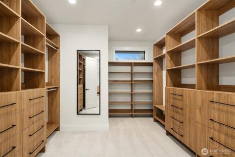 12554 SE 52nd Street Bellevue WA 98006