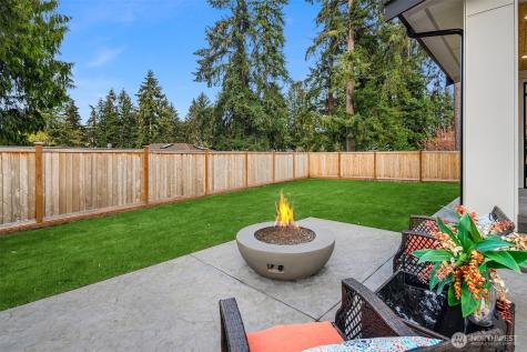 12554 SE 52nd Street Bellevue WA 98006