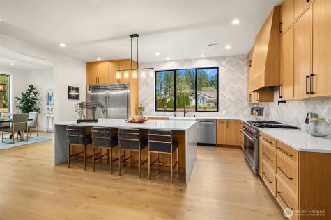 12554 SE 52nd Street Bellevue WA 98006