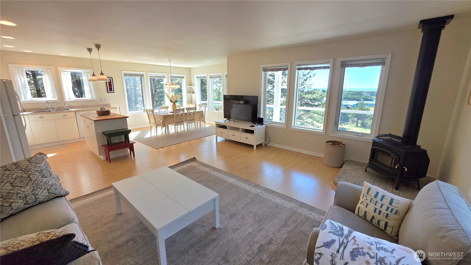 35602 J Place Ocean Park WA 98640