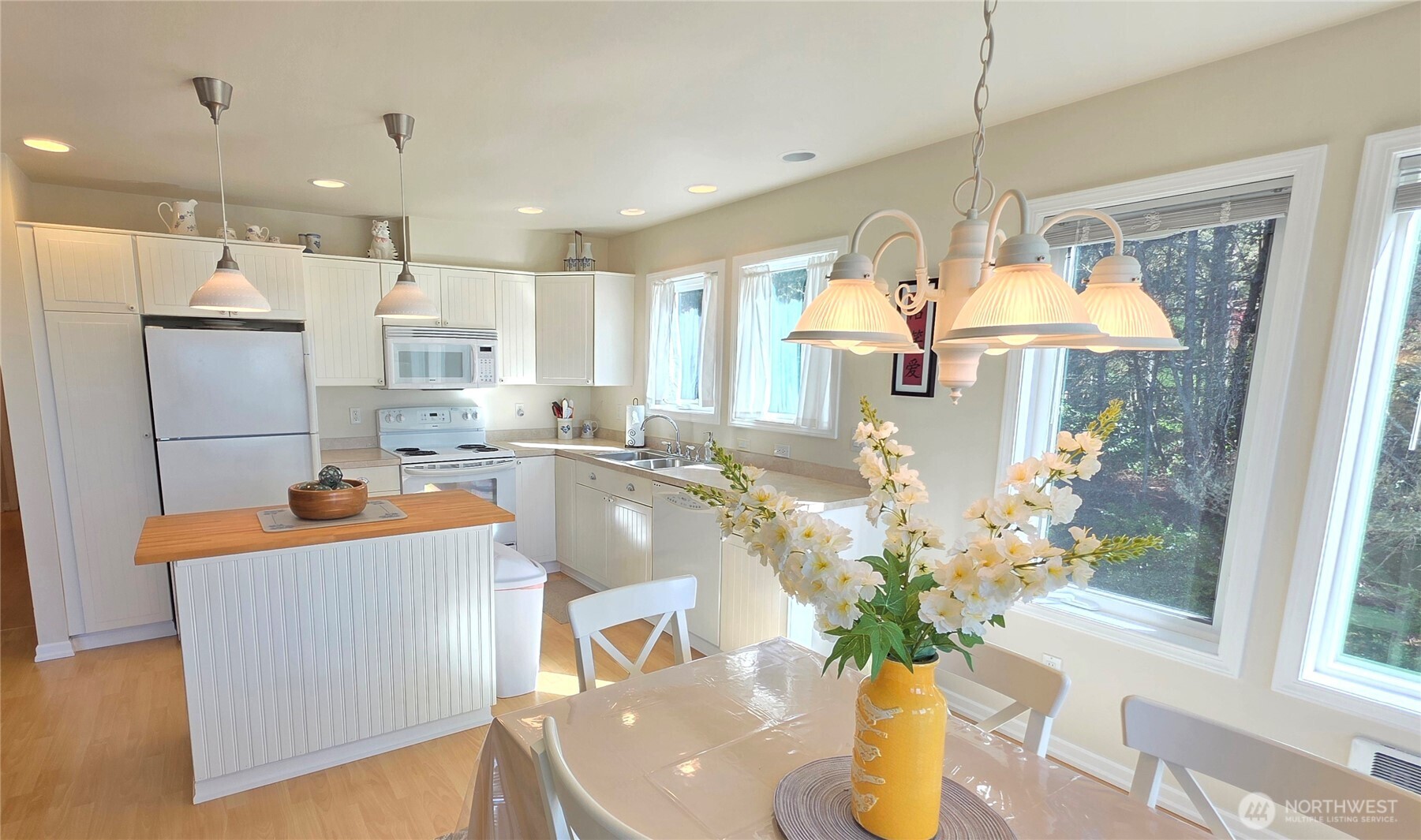 35602 J Place Ocean Park WA 98640