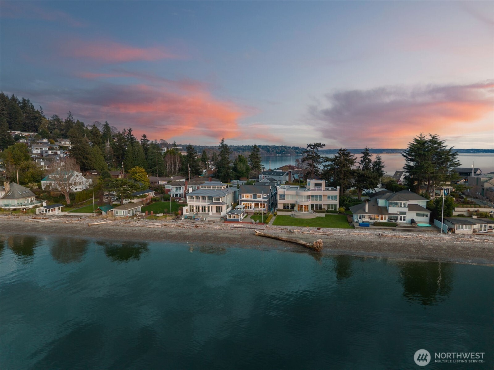 9 SW Three Tree Point Lane Burien WA 98166