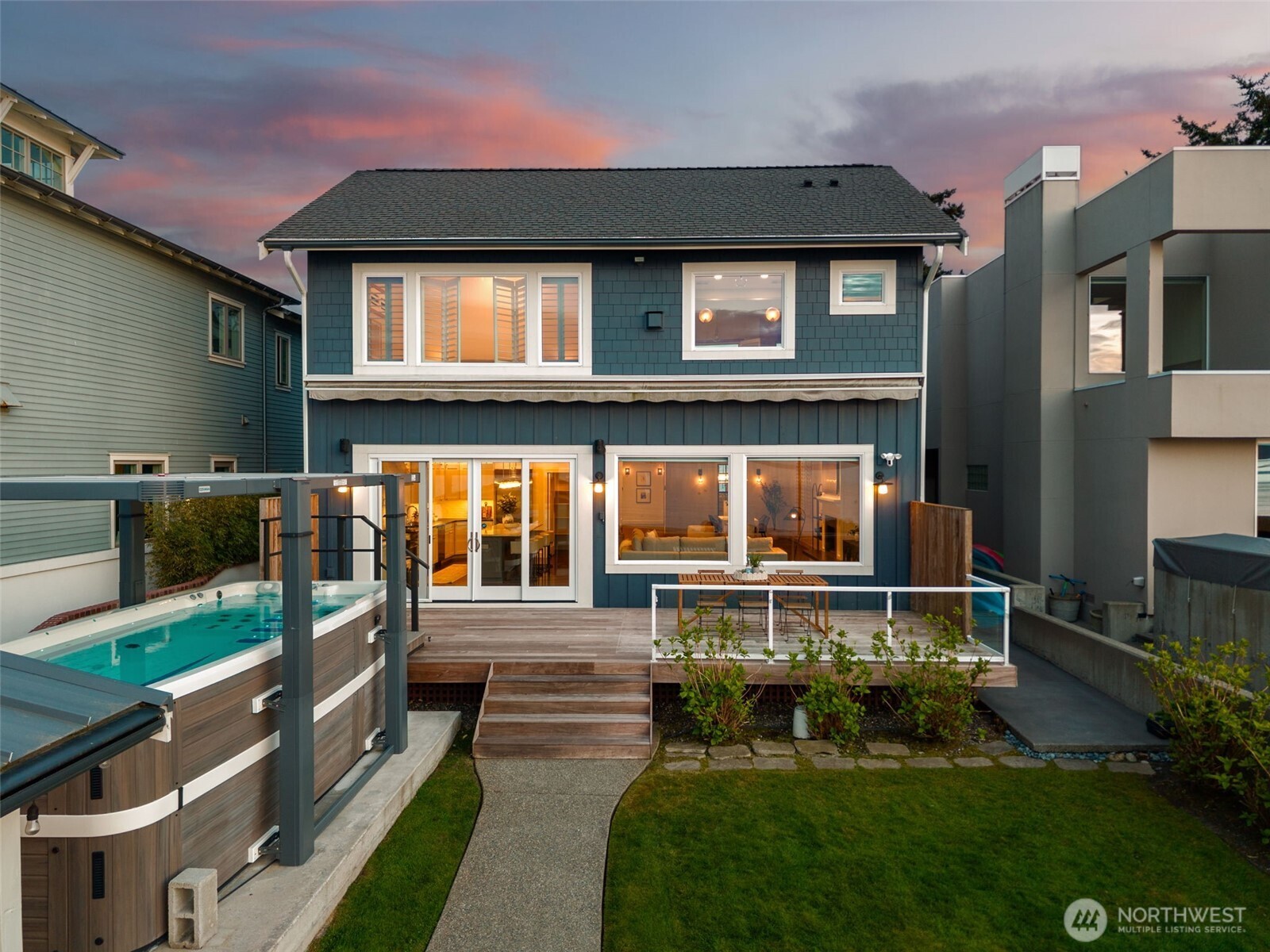 9 SW Three Tree Point Lane Burien WA 98166