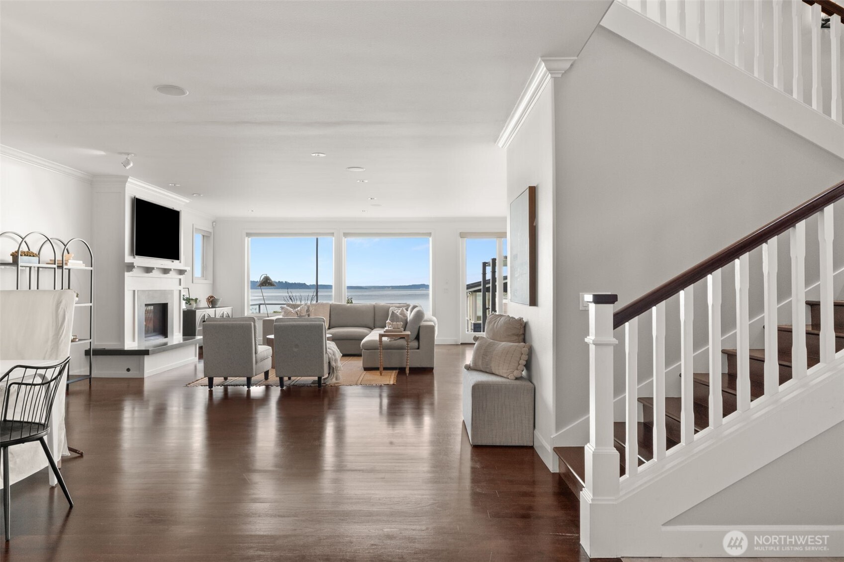 9 SW Three Tree Point Lane Burien WA 98166