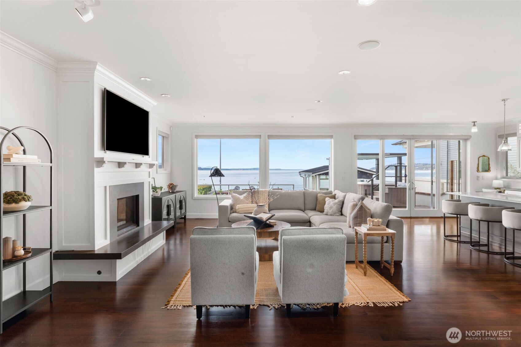 9 SW Three Tree Point Lane Burien WA 98166