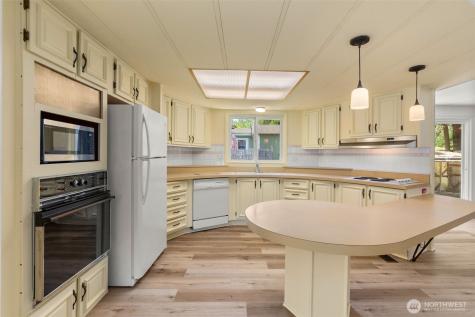 5515 SE Yakima Lane Lacey WA 98503