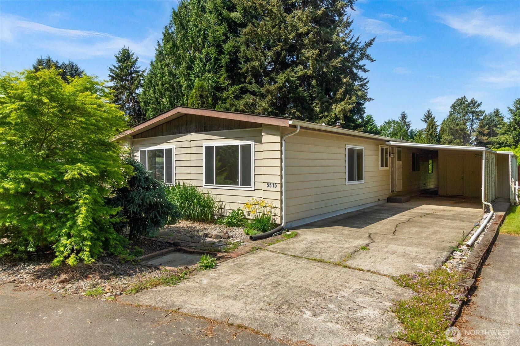 5515 SE Yakima Lane Lacey WA 98503