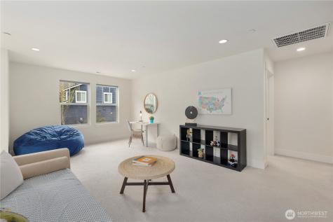 856 224th Avenue NE Sammamish WA 98074