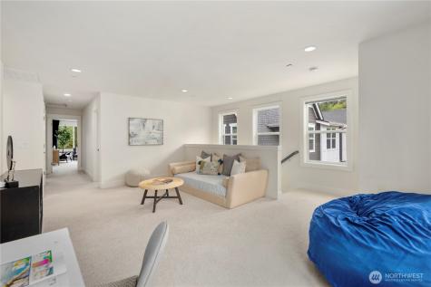 856 224th Avenue NE Sammamish WA 98074