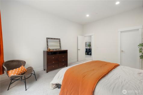 856 224th Avenue NE Sammamish WA 98074