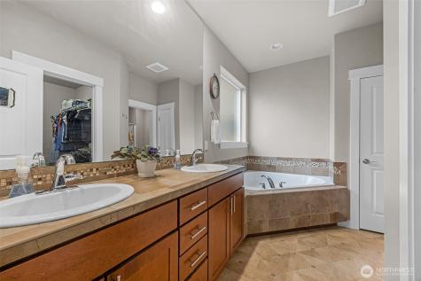 2210 Lincoln Place Snohomish WA 98290