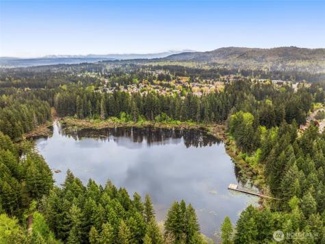 24325 SE 40th Place Sammamish WA 98029