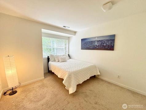 6719 35th Place S Seattle WA 98118
