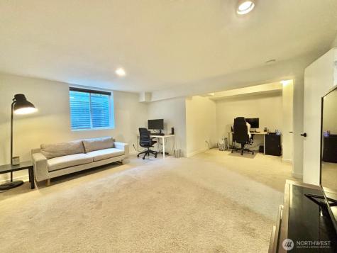 6719 35th Place S Seattle WA 98118