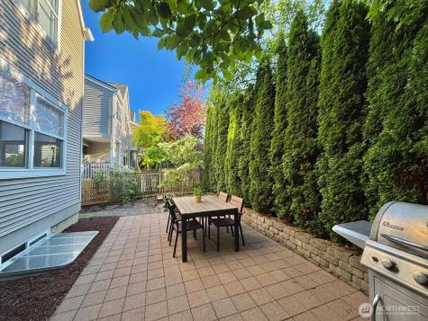 6719 35th Place S Seattle WA 98118