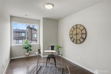 16611 48th Avenue W Edmonds WA 98026