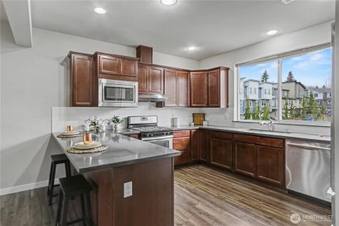 16611 48th Avenue W Edmonds WA 98026