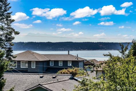 345 Seaview Court Camano Island WA 98282