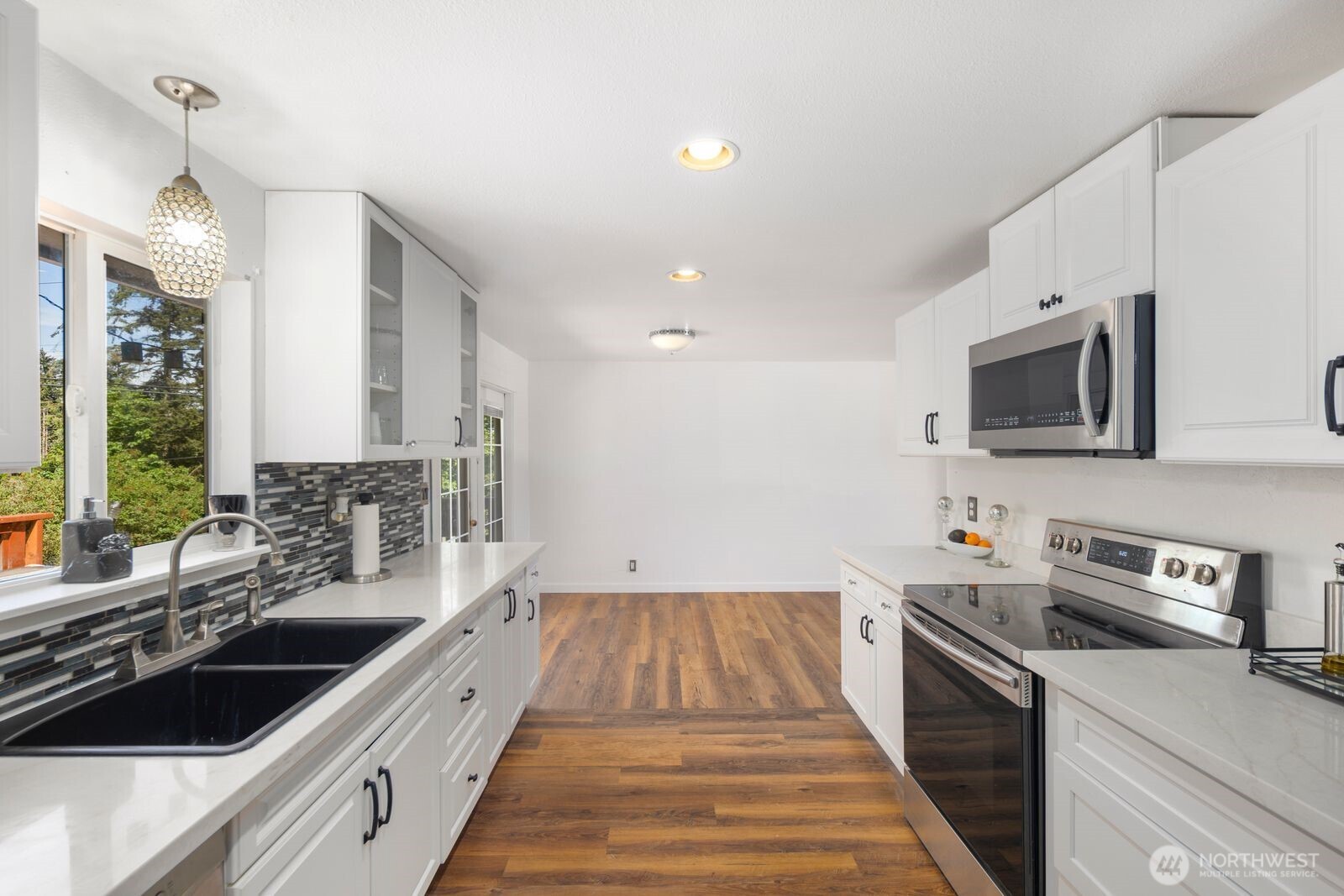2102 SW 322nd Street Federal Way WA 98023