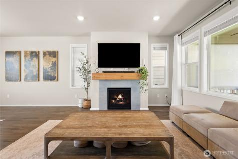 10417 Treasure Drive NW Silverdale WA 98383