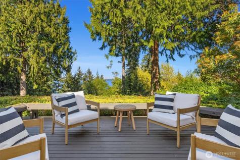 10700 NE Broomgerrie Road Bainbridge Island WA 98110